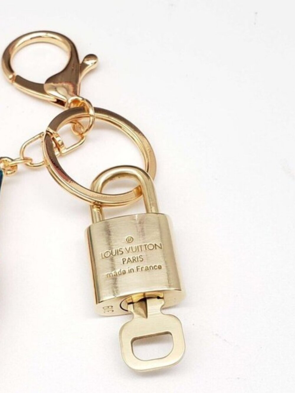 Louis Vuitton Gold Padlock 🔒 Key Set Authentic LV +Unbranded Shoe BootsKeychain - Picture 5 of 11
